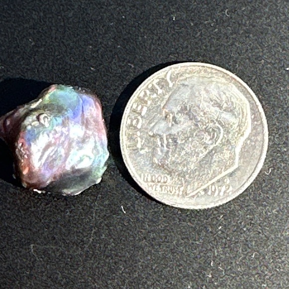 8.52ct Freeform Peacock Black Baroque Keshi Free Form Pearl Drilled Pearl - Picture 11 of 17